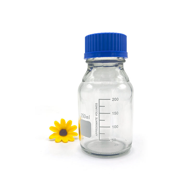 Sapa sing njaga titik wiwitan eksperimen? Mlaku menyang jagad sing didhelikake saka watu pojok laboratorium sing paling bisu - botol reagen.